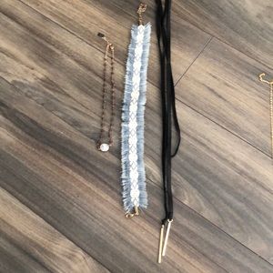 Set of three chokers